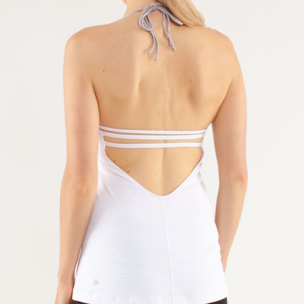 Lululemon white sz 6 Wandering Yogi Halter